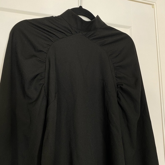 Missguided Black Mini Dress - Picture 2 of 6